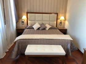 Hotel Pierre