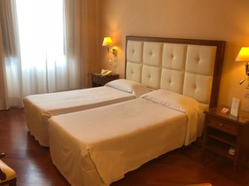 Hotel Pierre
