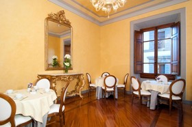 Hotel Pierre