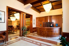 Hotel Pierre