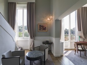 Plaza Hotel Lucchesi