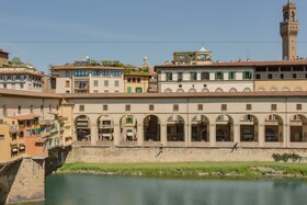 Ponte Vecchio Balcony
