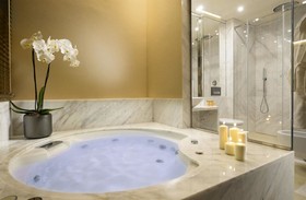 Ponte Vecchio Suites & Spa