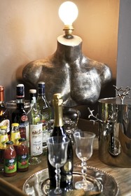 Porcellino Gallery Art Boutique B&B