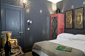 Porcellino Gallery Art Boutique B&B