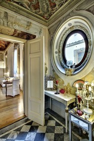 Residenza D Epoca Palazzo Tolom