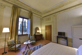 Residenza d'Epoca Torre Dei Lari