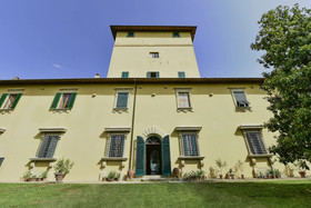 Residenza d'Epoca Torre Dei Lari