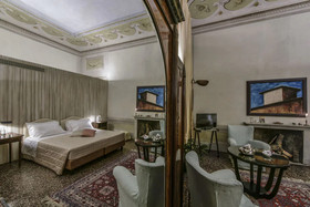 Residenza d'Epoca Torre Dei Lari