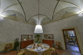 Residenza d'Epoca Torre Dei Lari