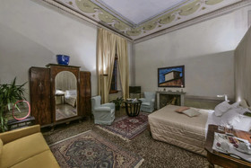 Residenza d'Epoca Torre Dei Lari