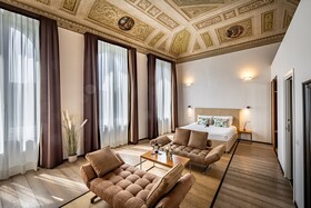 Rivalta Hotel