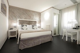 Rivoli Boutique Hotel