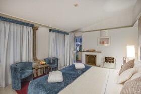 Rivoli Boutique Hotel