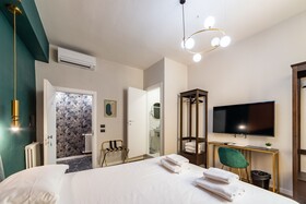 Room Eleven