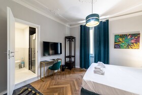 Room Eleven