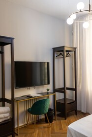 Room Eleven