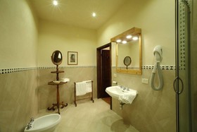 Rovezzano Bed and Breakfast