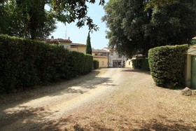 Rovezzano Bed and Breakfast
