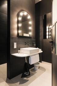 Ruby Bea Hotel & Bar