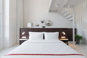 Ruby Bea Hotel & Bar