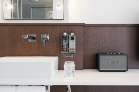 Ruby Bea Hotel & Bar