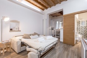 Santa Croce Place