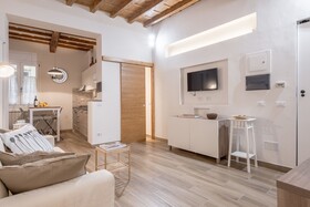 Santa Croce Place