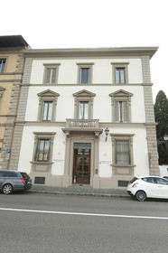 Serristori Palace