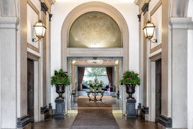 Sina Villa Medici, Autograph Collection
