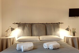 Sleep Tight Florence