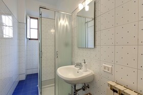 Sleep Tight Florence