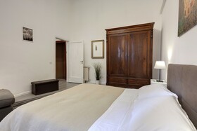 Sleep Tight Florence