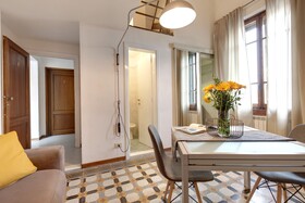 Sleep Tight Florence