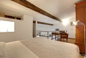 Sleep Tight Florence