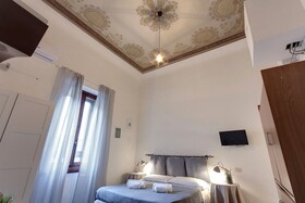 Sleep Tight Florence