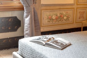 Sleep Tight Florence