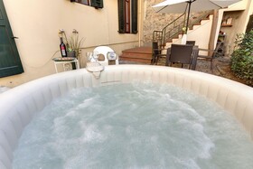 Sleep Tight Florence