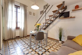 Sleep Tight Florence