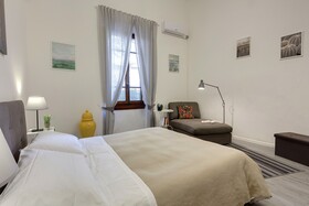 Sleep Tight Florence