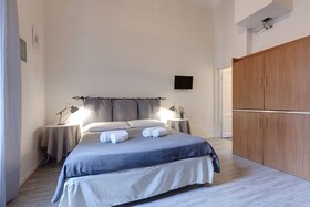 Sleep Tight Florence