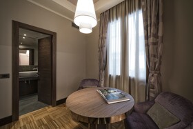 Solo Experience Hotel