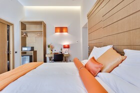 Solo Experience Hotel