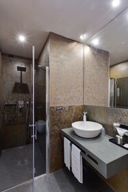 Solo Experience Hotel