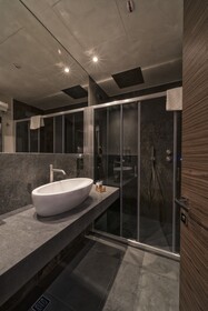 Solo Experience Hotel