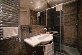 Solo Experience Hotel