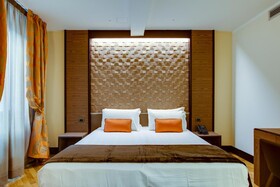 Solo Experience Hotel