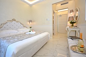 The Moon Boutique Hotel