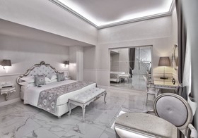 The Moon Boutique Hotel
