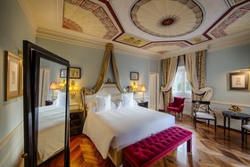 Villa Cora